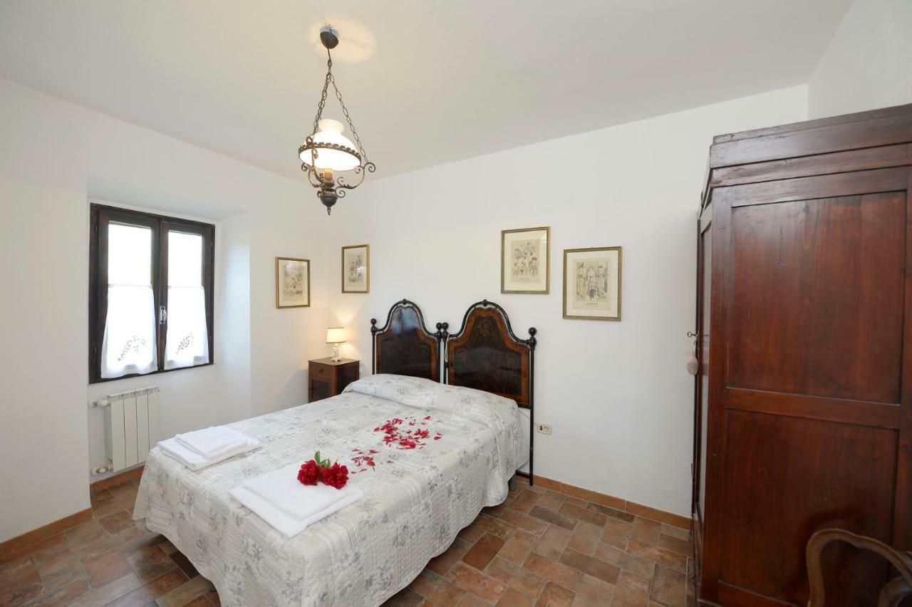 Casa Vacanze Podere Ugolini Ronta Ngoại thất bức ảnh